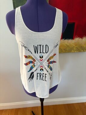 Wild Free White Graphic Tank Top - Boutique - Worn Once